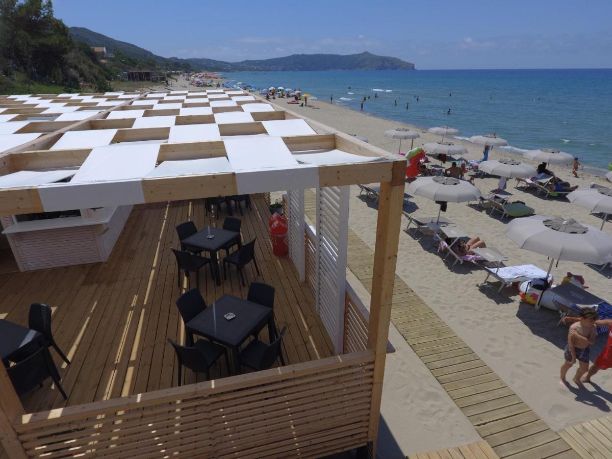 Residence Le Palme - Appartamenti Sul Mare - Spiaggia Tra Palinuro E Caprioli Pisciotta Bagian luar foto